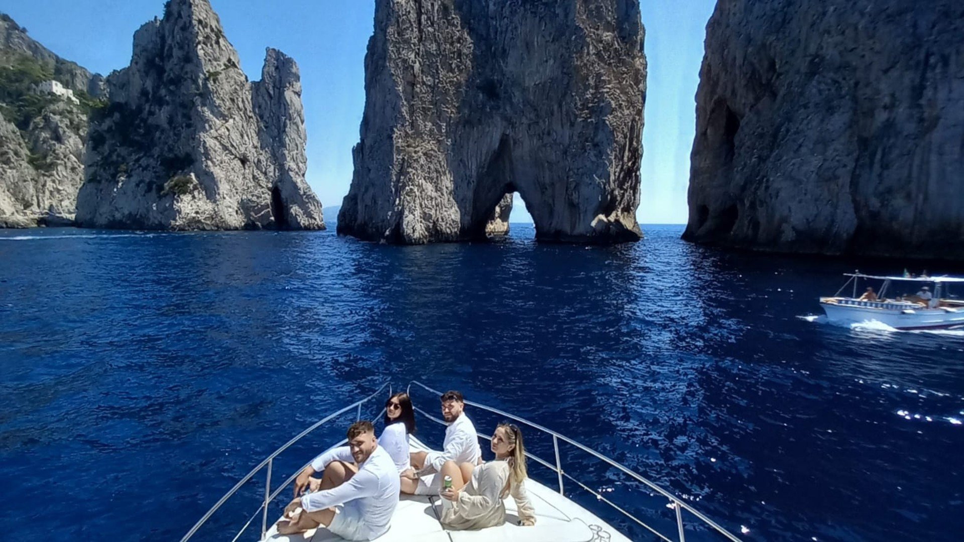 Carlina Yacht Experience Capri - Interior cabin - Marina Grande
